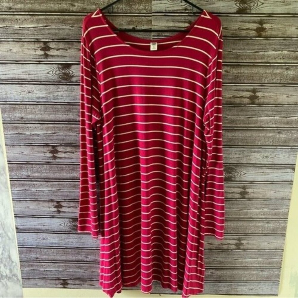 Old Navy Women's Striped Long-Sleeved Dress Size XL